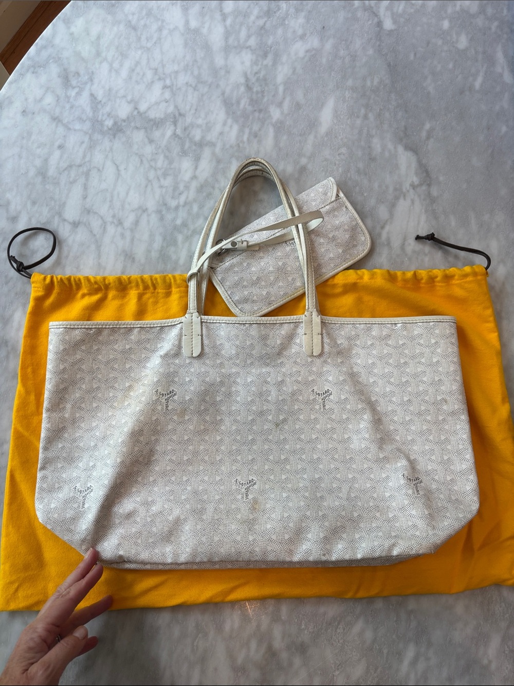 Goyard St Louis PM White canvas with monogram and wallet attachment - Picture 8 of 10